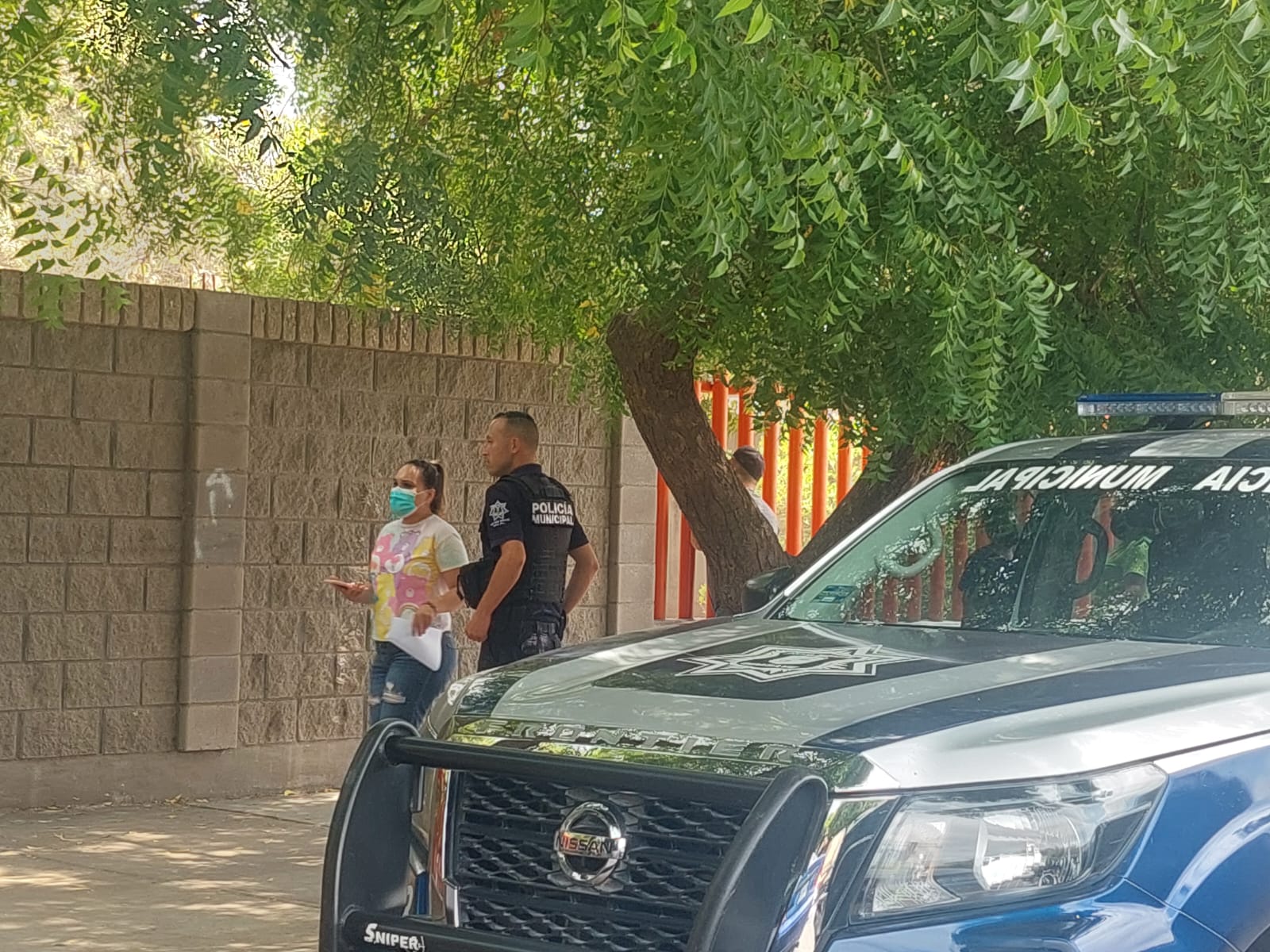 Niño amenaza con navaja a un compañero en escuela de Guasave