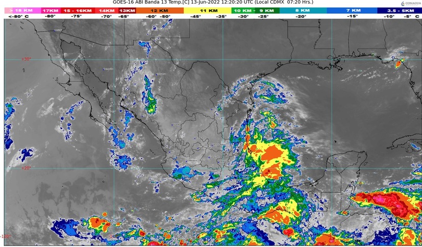 Baja presión con alta probabilidad de desarrollo ciclónico se presenta frente a Guerrero y Oaxaca, advierte el SMN