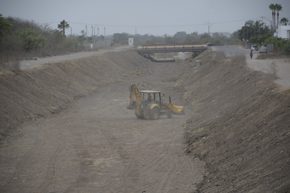 Limpieza de cuerpos de agua va al 80-90 por ciento: Alcalde de Culiacán