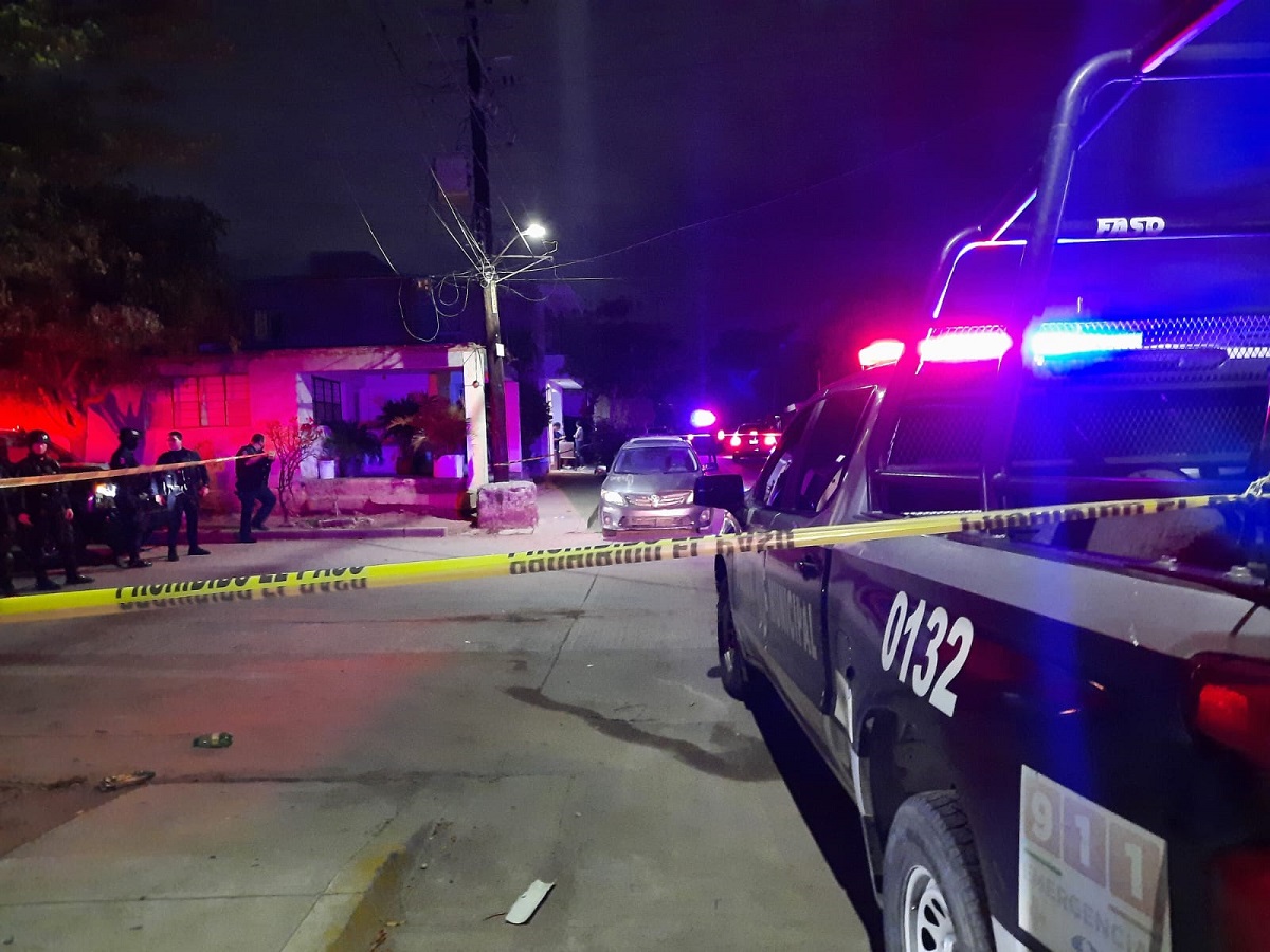Joven dominicano es atacado a balazos en la colonia El Vallado, en Culiacán