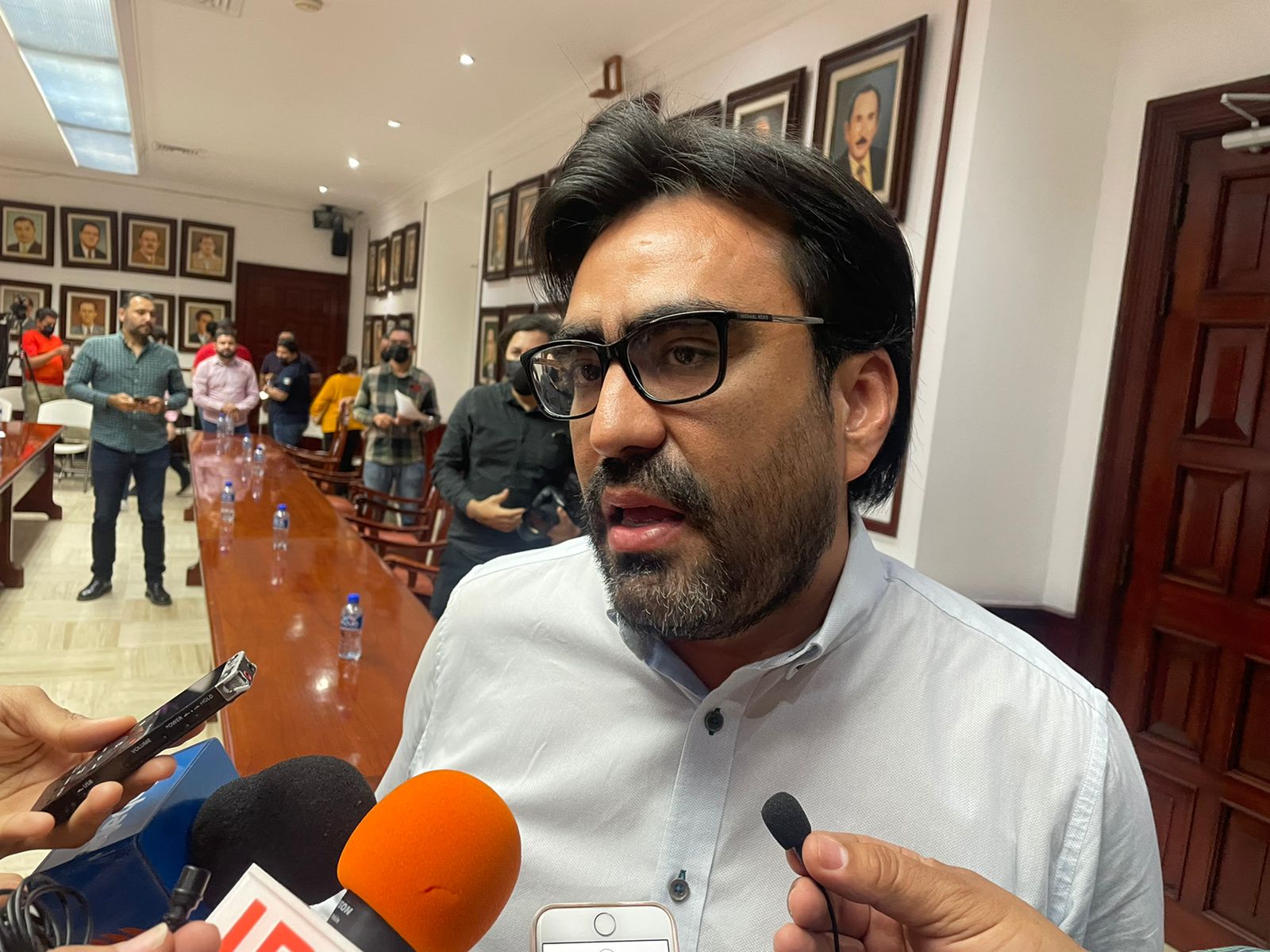 ¡Se van! Confirma alcalde de Culiacán siete renuncias de funcionarios a su gabinete