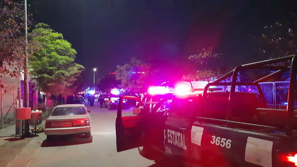 ¡Le quitan 7 mil pesos! Hombre es asaltado a mano armada al salir de un banco en Culiacán