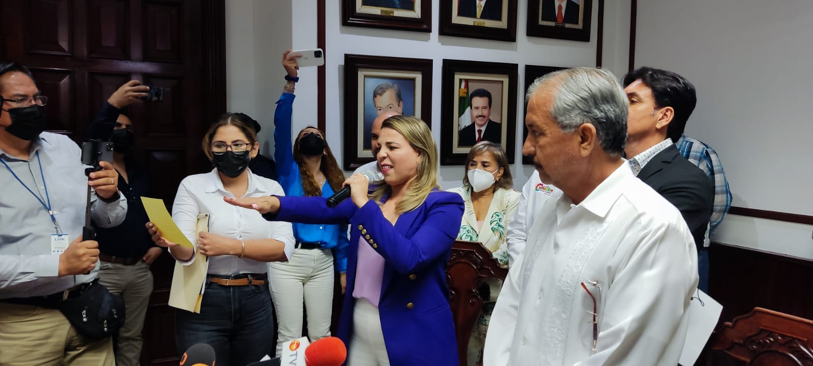 ¡Es oficial! Jesús Estrada Ferreiro pide licencia y es Rosario Valdez la nueva alcaldesa de Culiacán