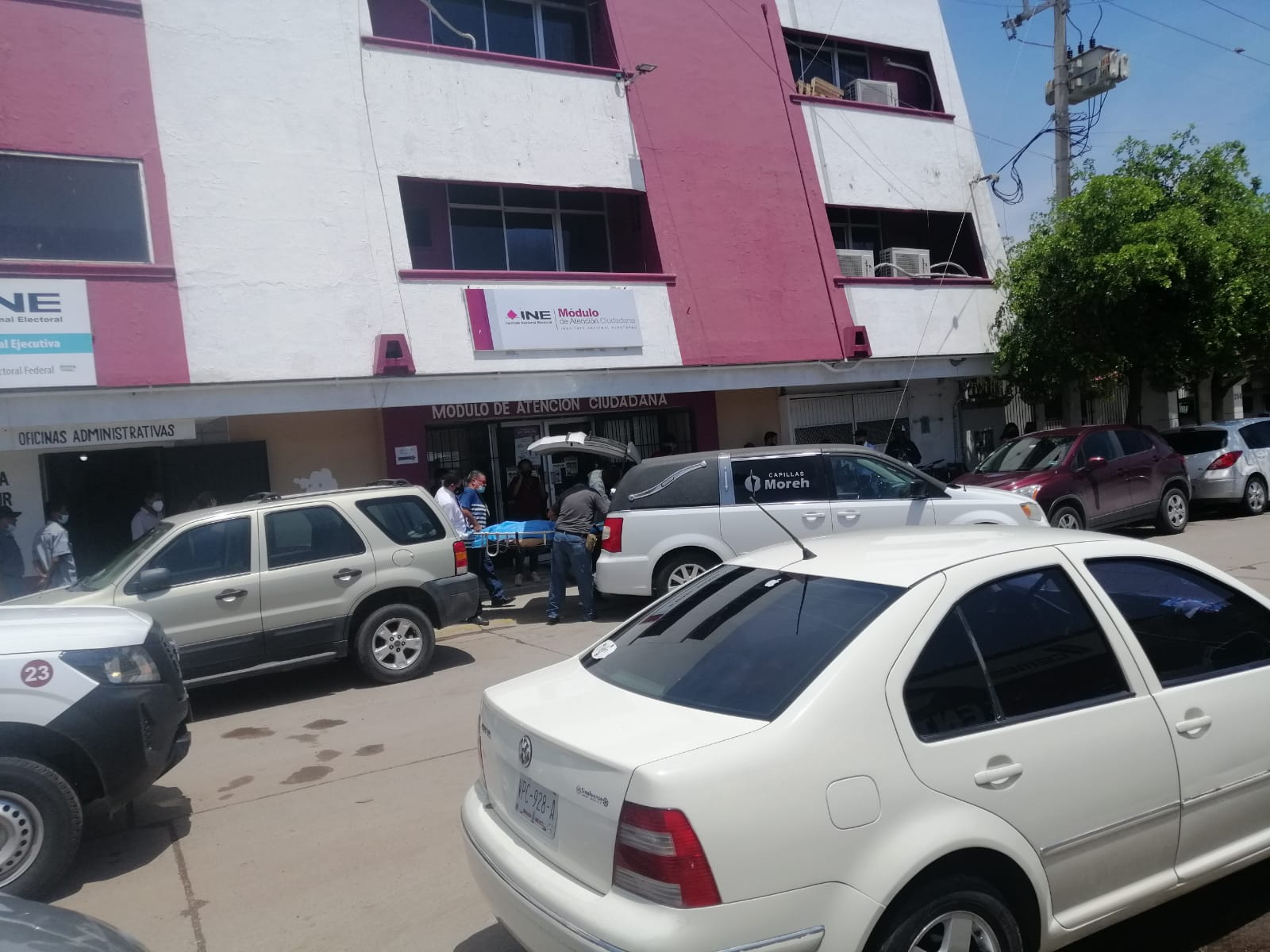 Adulto mayor pierde la vida dentro de las instalaciones del INE en Ahome