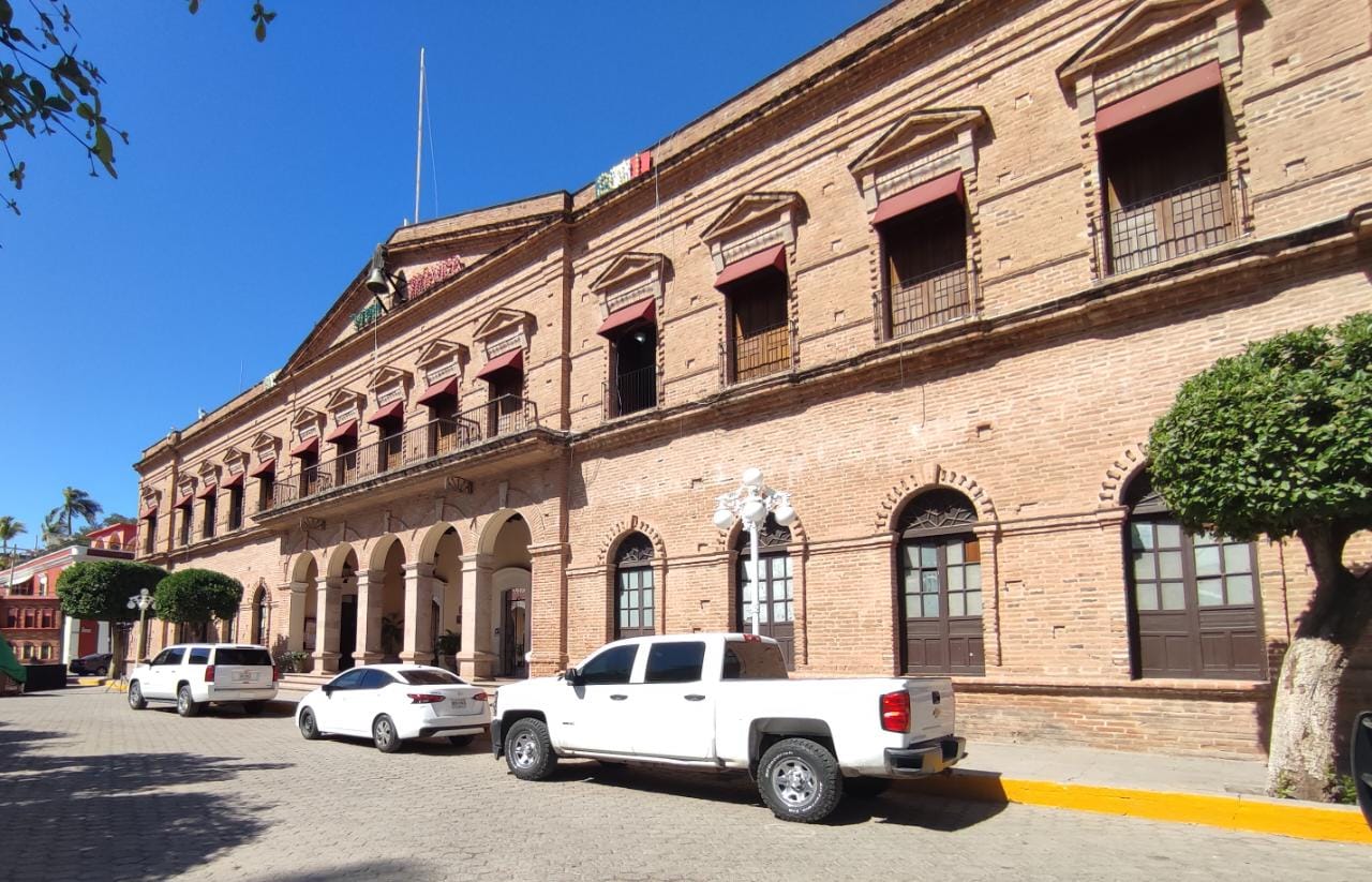 Que confíen trabajadores de la comuna, en El Fuerte recibirán sus aguinaldos en tiempo y forma: Alcalde
