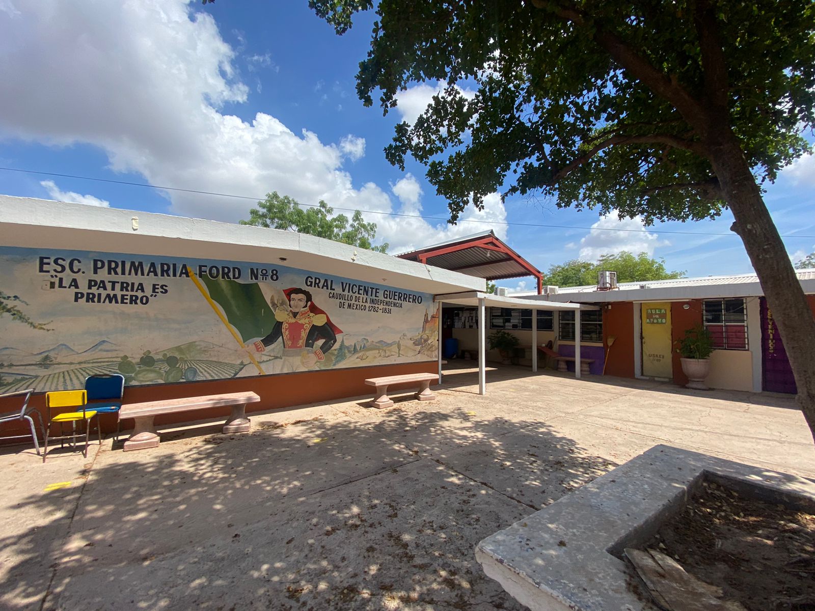 ¡Sin justificación! Todos a clases el día miércoles, después del megapuente que disfrutan en Salvador Alvarado