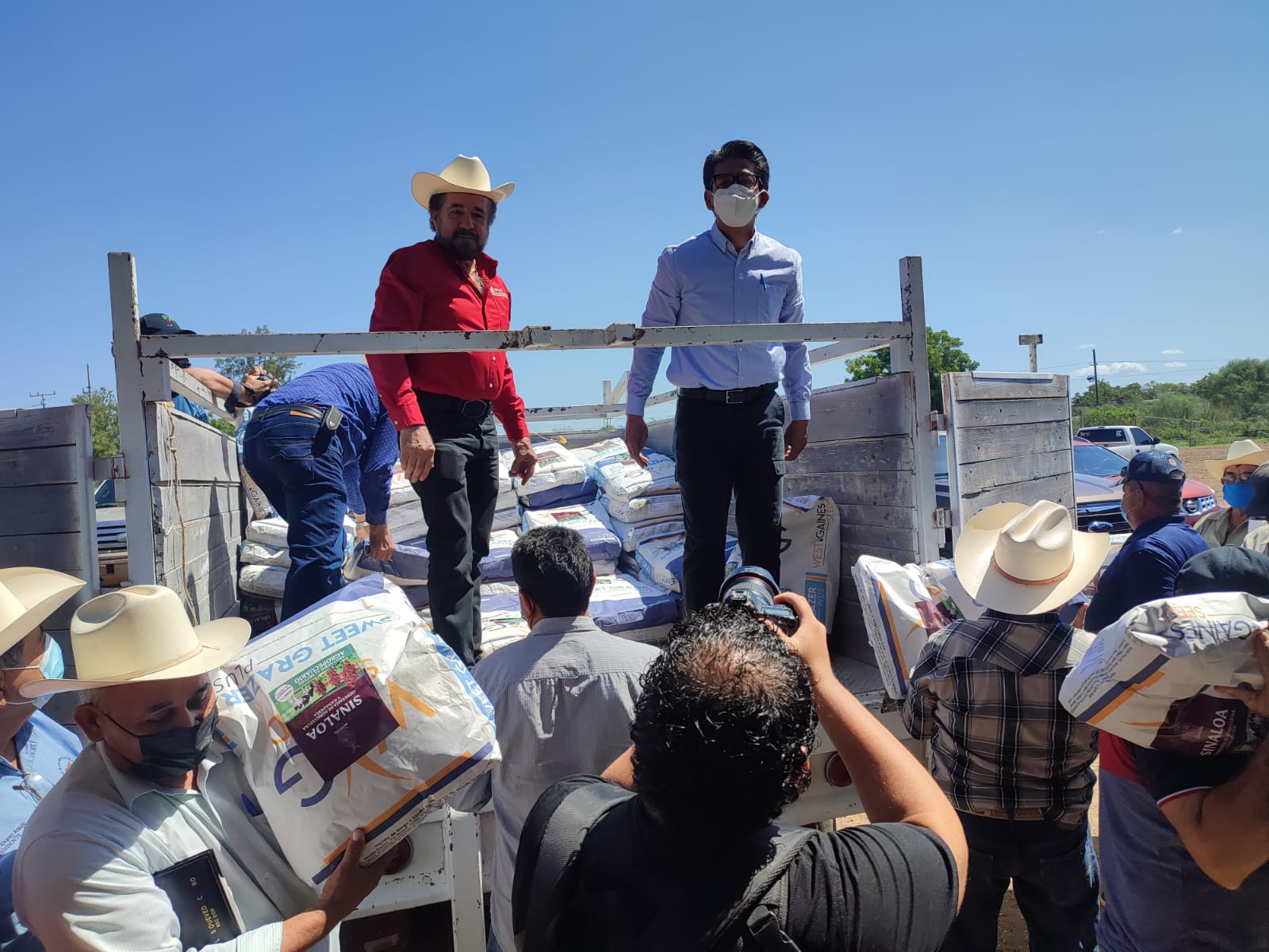Entrega de semillas