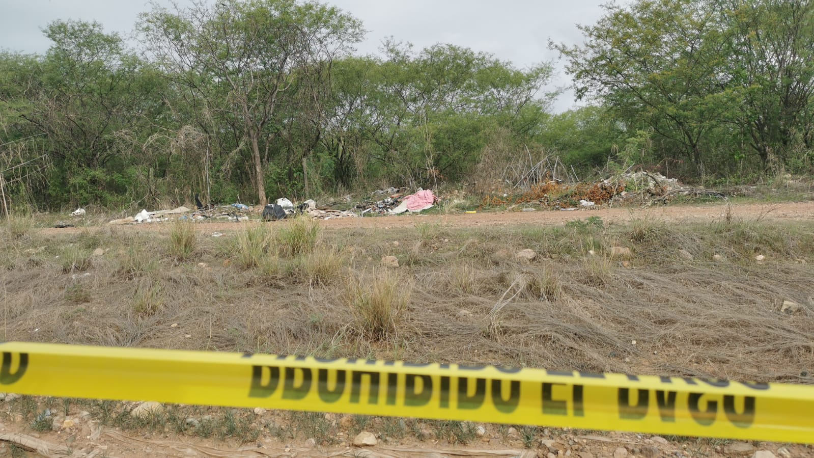 Envuelto en una cobija encuentran asesinado a un hombre al sur de Culiacán