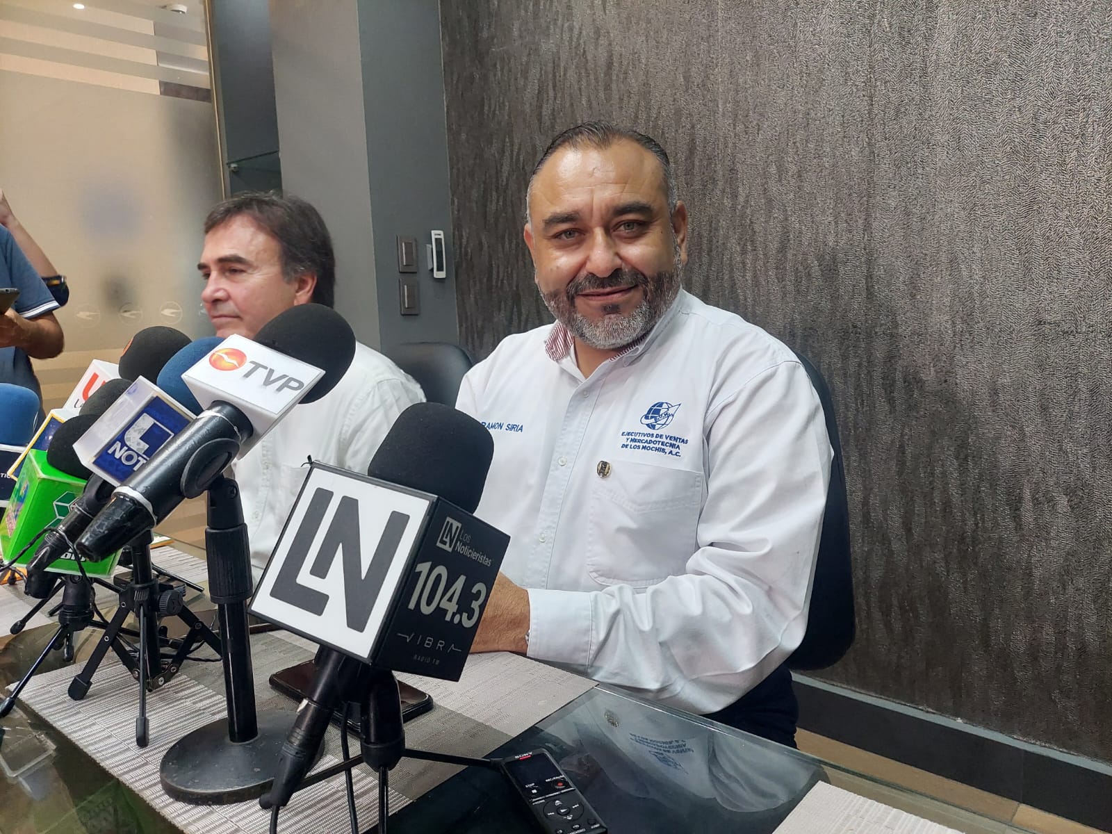 Crece la cultura del ‘antitrabajo’, la sociedad quiere trabajar poco y ganar mucho: IP