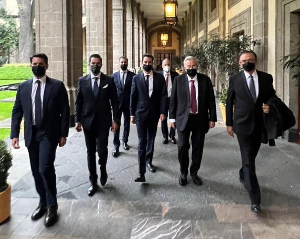 ‘Tamalada’ de Chipilín ofrece AMLO a Rocha y empresarios sinaloenses; llega Slim