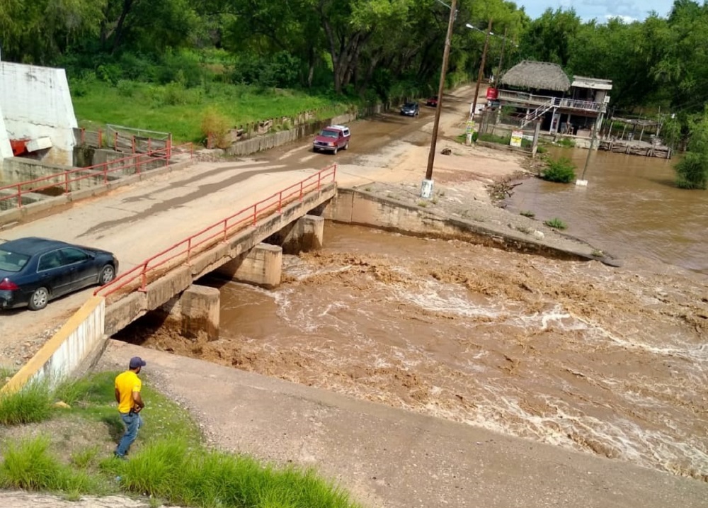 Abundantes lluvias en la sierra de Sinaloa provocarán aumente nivel del río en Guasave
