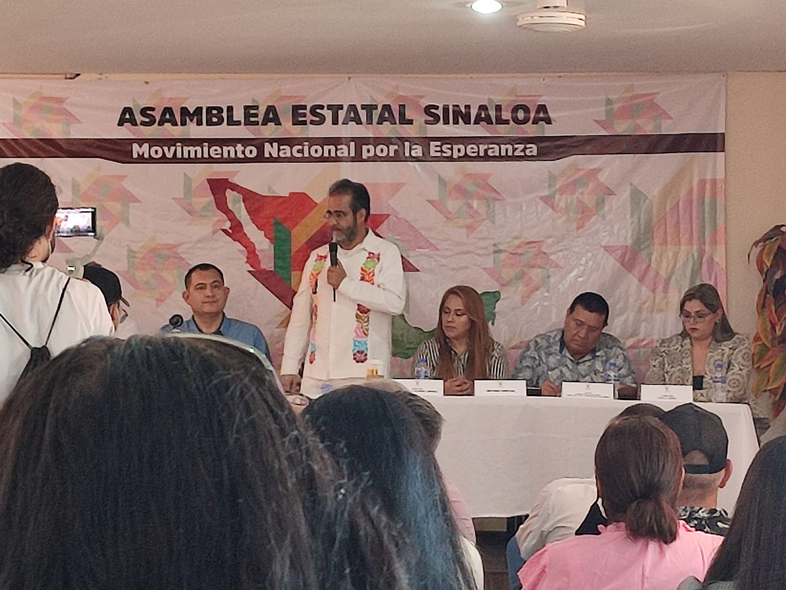 ‘Para el 2024, hay tres corcholatas y una lata’ afirma René Bejarano en Mazatlán sobre los presidenciales de Morena