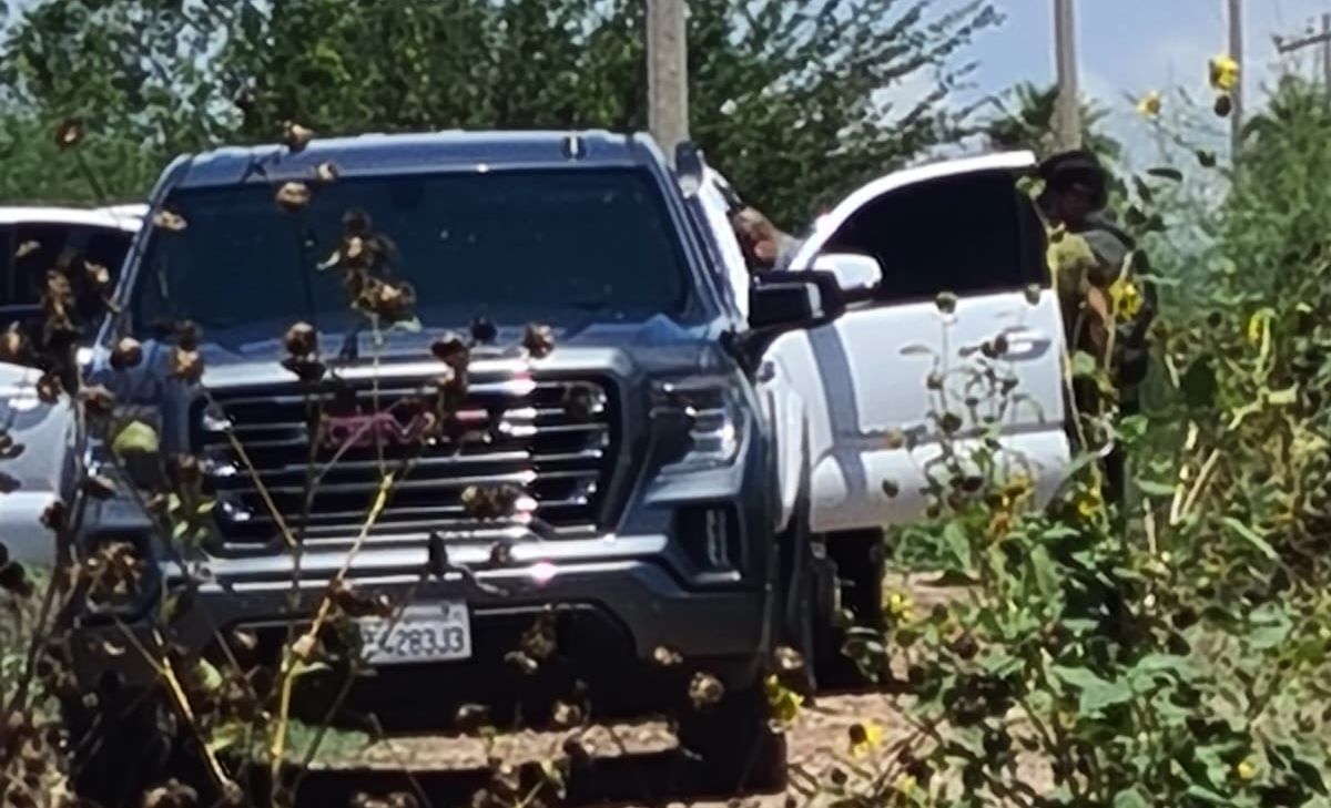 Sobredosis por metanfetaminas, la posible causa de muerte de hombres hallados en camionetas en Guasave: SSPE