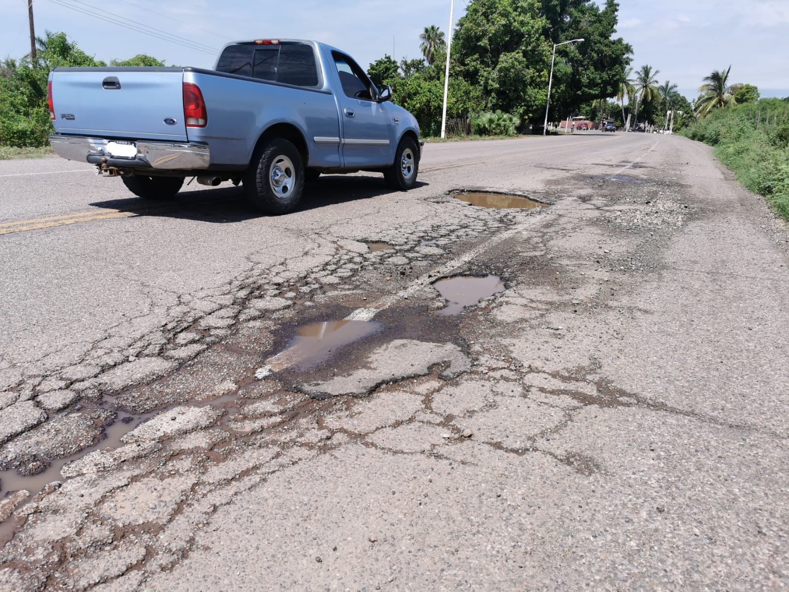 Ayuntamiento de Culiacán ha indemnizado a 30 conductores que han sufrido daños por bache 