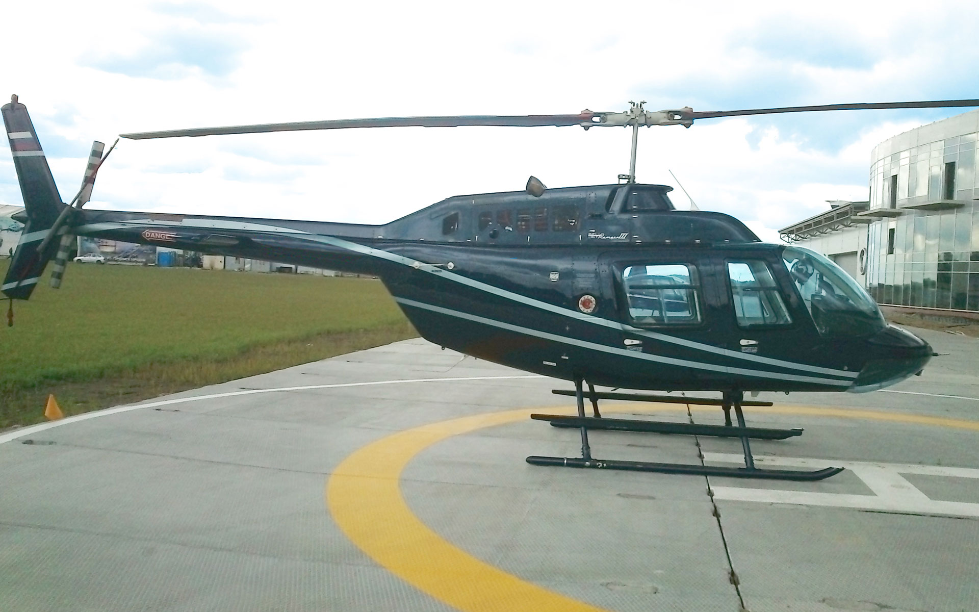 Reportan robo de helicóptero Bell 206 que se encontraba guardado en hangar de la AICM