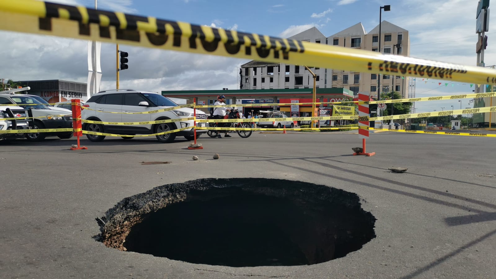Por megasocavón en Humaya, se cerrará temporalmente el carril de sur a norte, informa PC Municipal