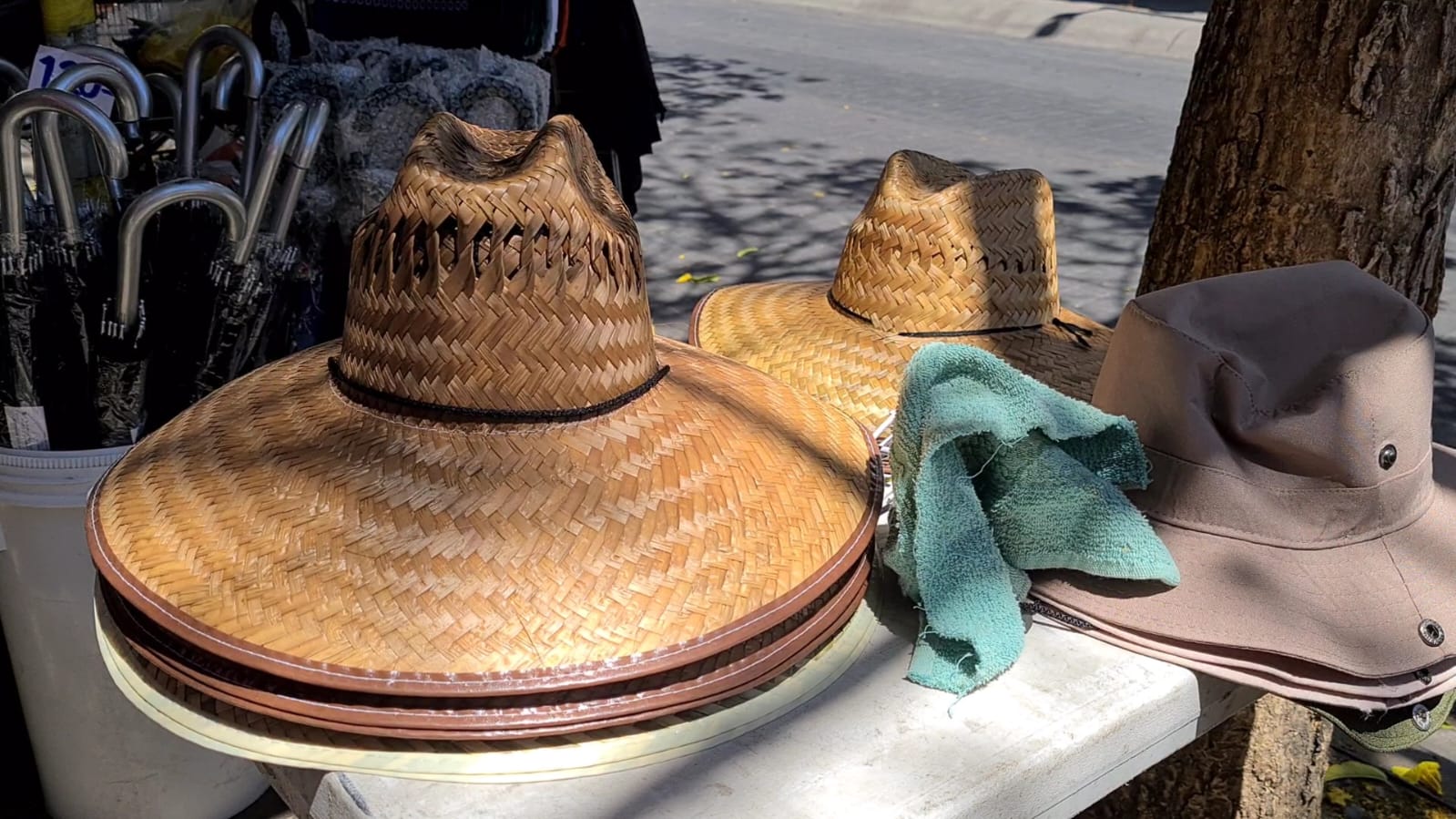 Ambulantes de Culiacán reportan buenas ventas de mayo; se preparan para ‘mala racha’ por calor y lluvias