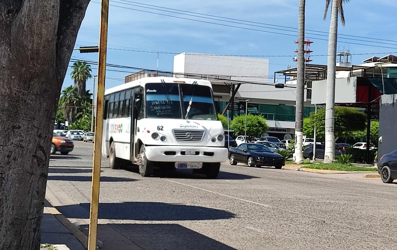 Se reanuda este viernes el servicio de transporte público urbano y foráneo en Los Mochis