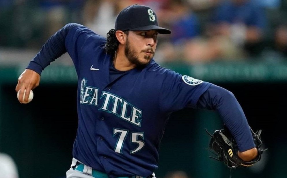 Andrés Muñoz llega a 12 salvamentos en la temporada con los Marineros de Seattle