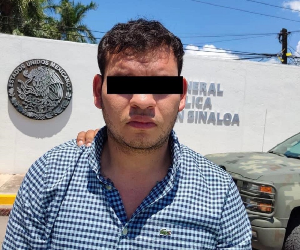 Vinculan a proceso a hijo de ‘Lupe’ Tapia y su acompañante, tras detención en Culiacán