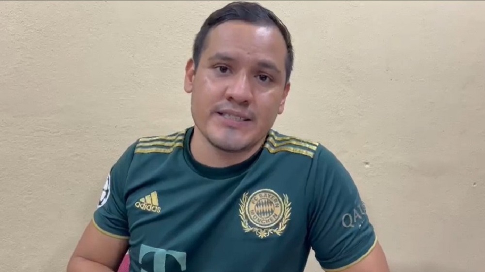 Se disculpa el director de la Juventud de Choix, agradece a la alcaldesa no despedirlo