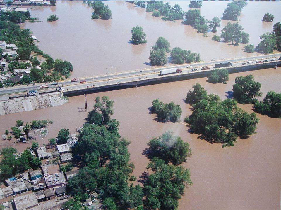 Guasave: A 24 años de la inundación del 98, refugiados ven como un regalo que baje el nivel del río Sinaloa