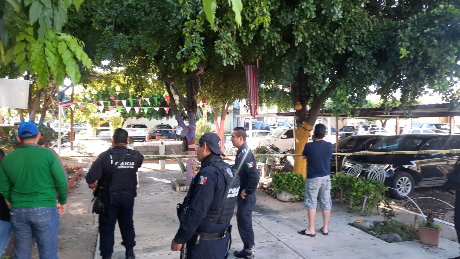 Asesinan a balazos a una mujer frente al Jardín Botánico de Culiacán