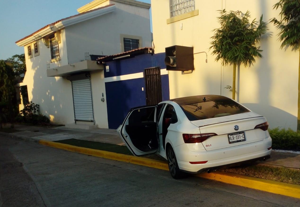 Asesinan a balazos al conductor de un vehículo en el fraccionamiento Stanza Toscana en Culiacán