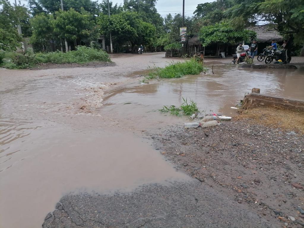 Con afectaciones 14 viviendas de Eldorado, Culiacán, por lluvias de huracán “Kay”