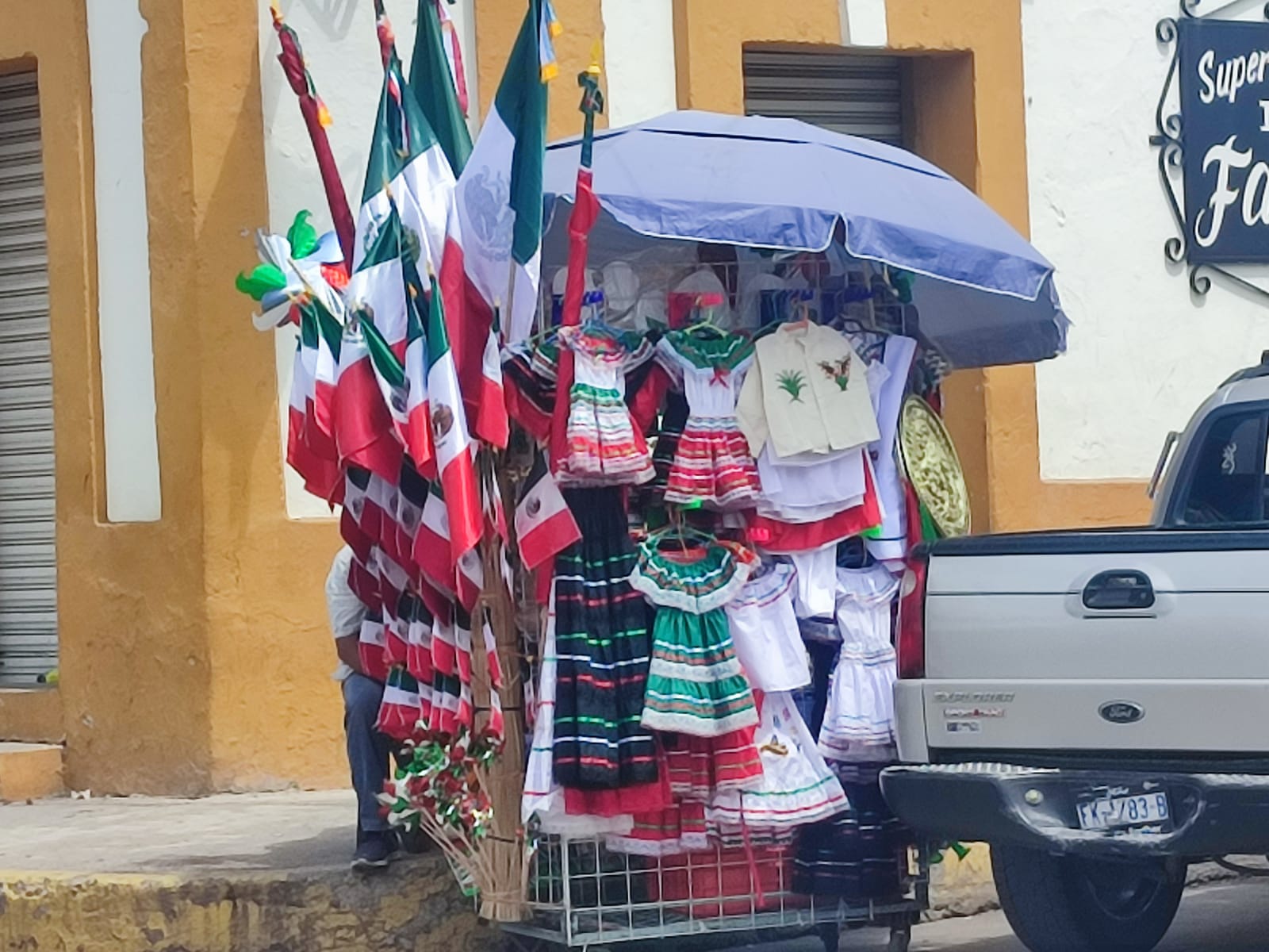 El Grito de Independencia provoca un repunte en las ventas del centro de Culiacán: Ambulantes