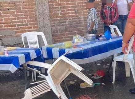 En una taquería de Villa Unión, una persona fue atacada a balazos