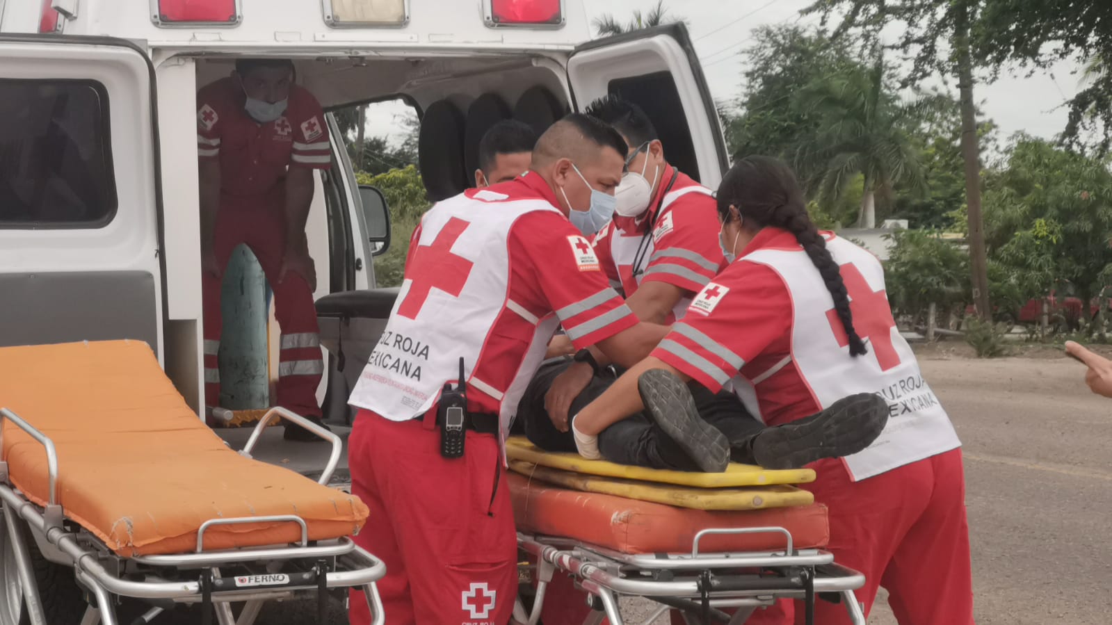Reportan fallecimiento por caída de albañil en Navolato