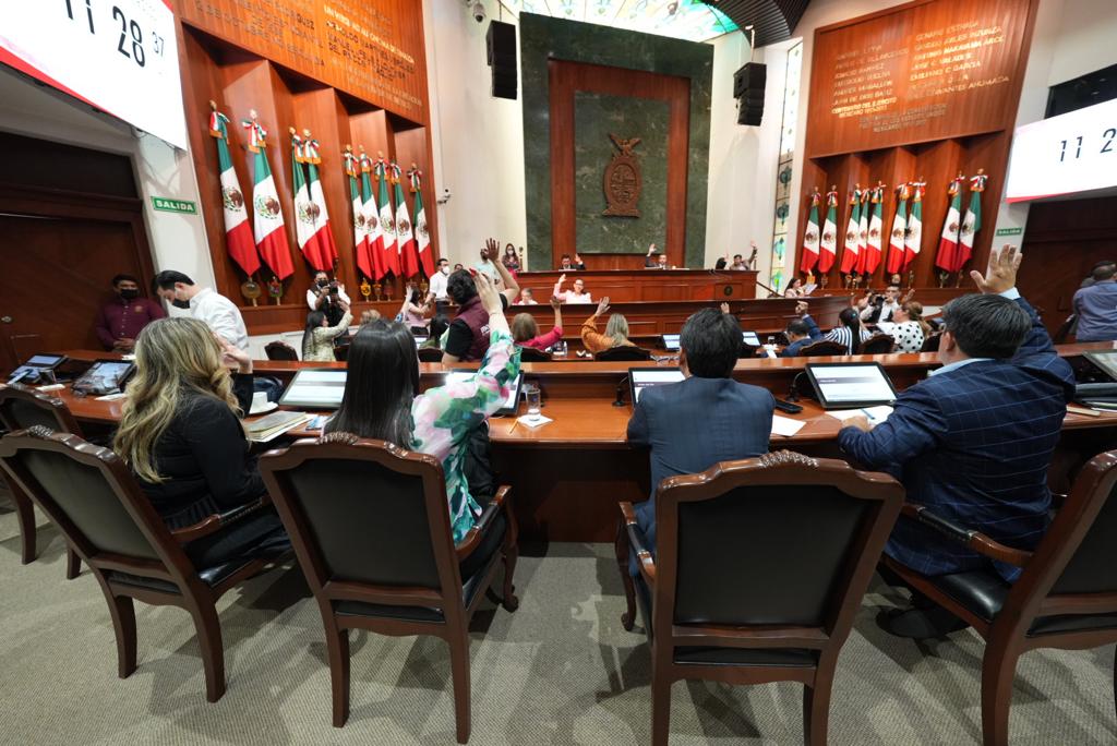 Diputados aprueban prohibir terapias de conversión; impondrán hasta 6 años de prisión a quien las realice