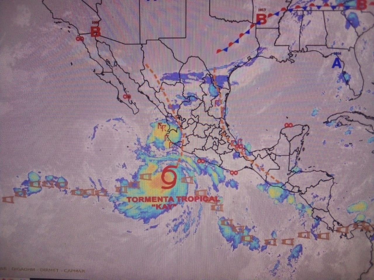 Fuertes rachas de viento y oleaje elevado provocará ‘Kay’ en costas desde Sinaloa: Meteorólogo