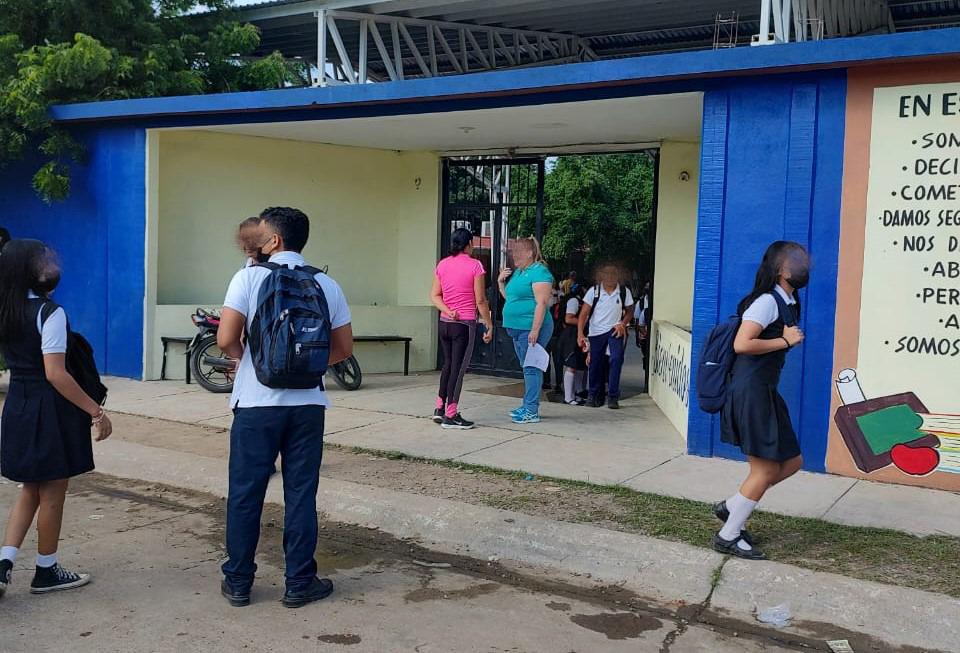 Ante cercanía de ‘Lidia’ se extiende suspensión de clases en Sinaloa para el turno vespertino