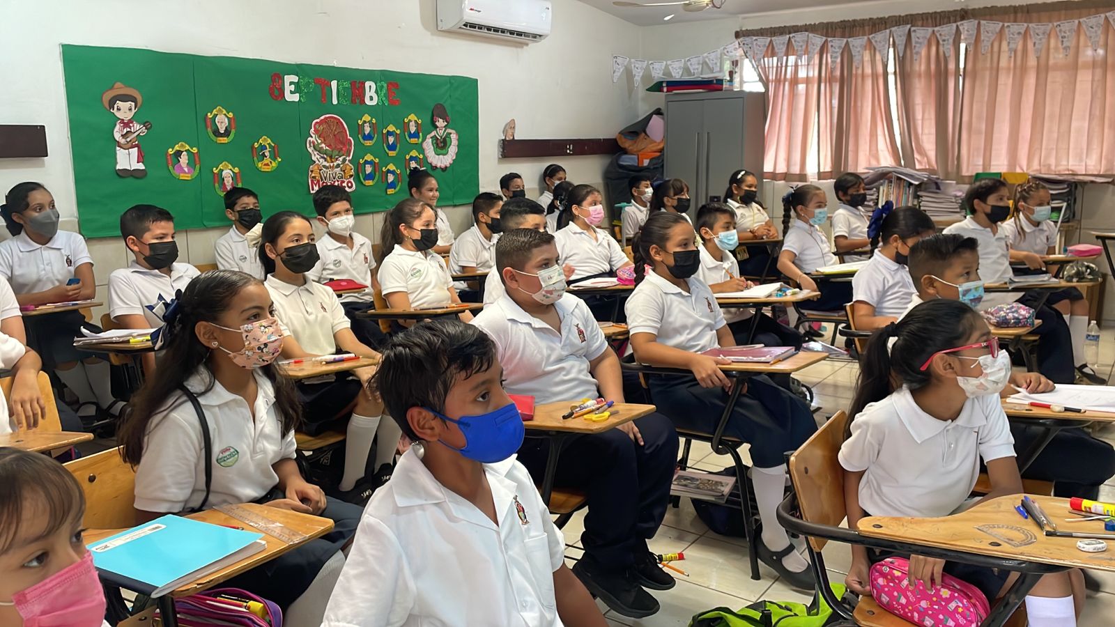 Niños seguirán utilizando cubrebocas al interior de las escuelas: Directores