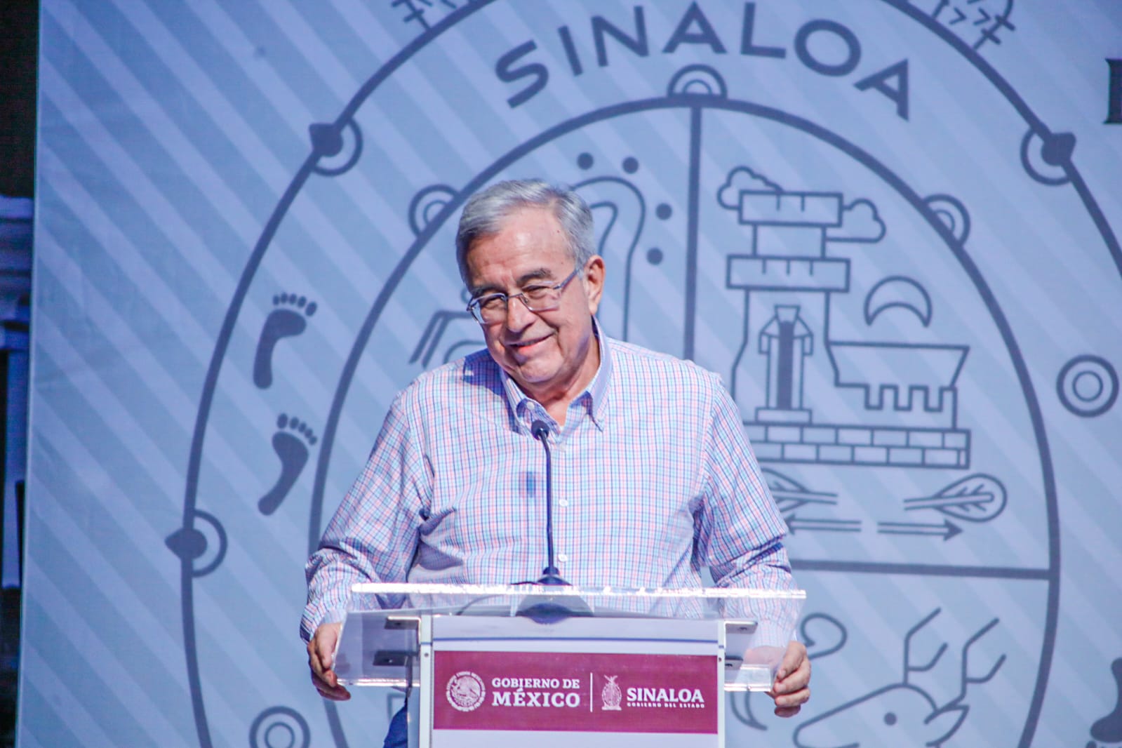 “Vale más irle al de mi partido, es el que va a ganar”: Rocha sobre lista de AMLO de candidatos de la oposición