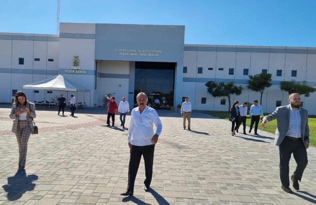 10 horas en el banquillo | Acusan a Estrada Ferreiro y exfuncionarios de pagar 117 MDP por camiones de basura rentados
