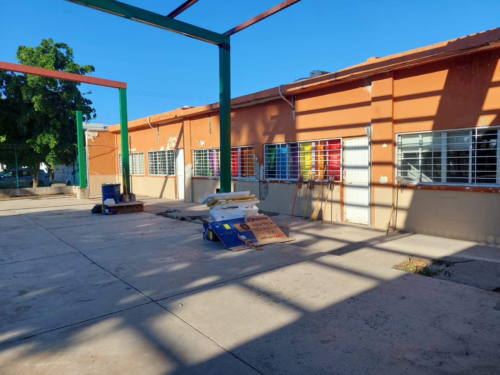 Solo 3 planteles faltan de reactivar clases presenciales en el municipio de Ahome, después de ‘Norma’