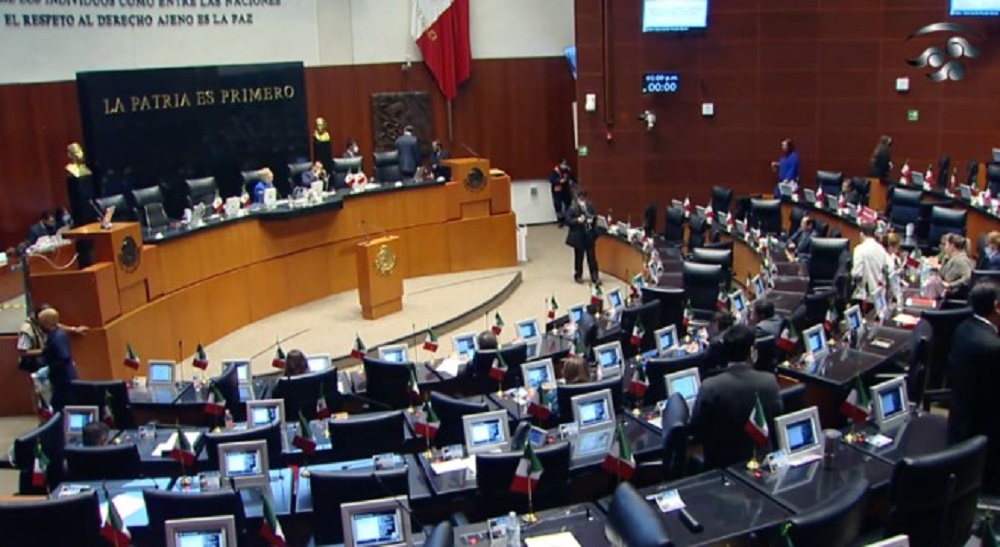En segundo intento, Morena con apoyo de PRI y PRD en el Senado avalan reforma militar; Zamora vota a favor