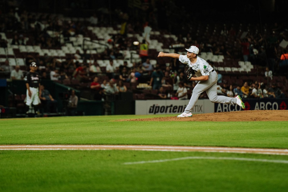 A puro jonrón, Venados de Mazatlán se lleva el primer juego de la serie contra Tomateros