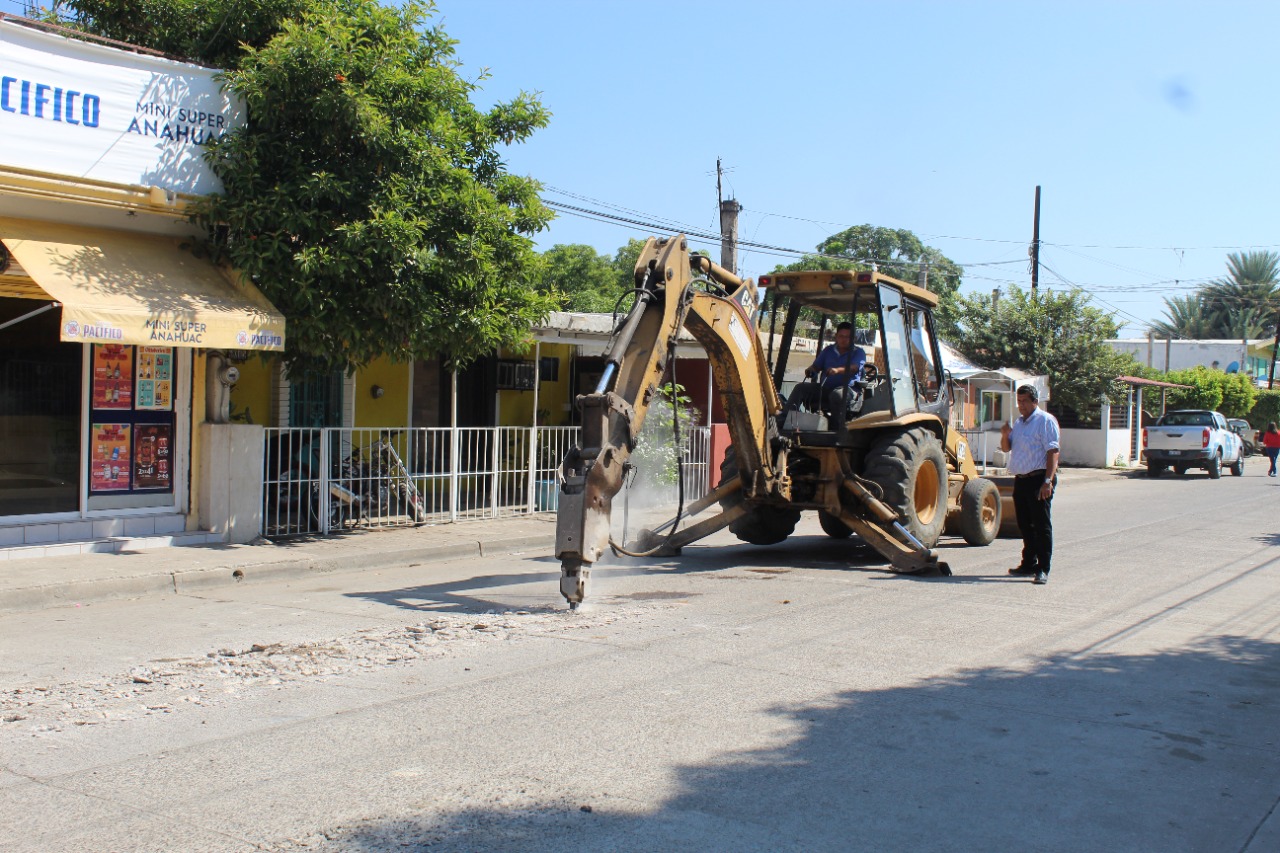 ¡Atentos en Mazatlán, Sinaloa! Este martes 24 de febrero cerrarán parcialmente carril en Avenida Jacarandas por obras sanitarias