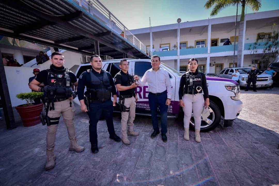 Asignan a la Uneprevif camioneta que usó el ‘Químico’ Benítez y Nayla Velarde