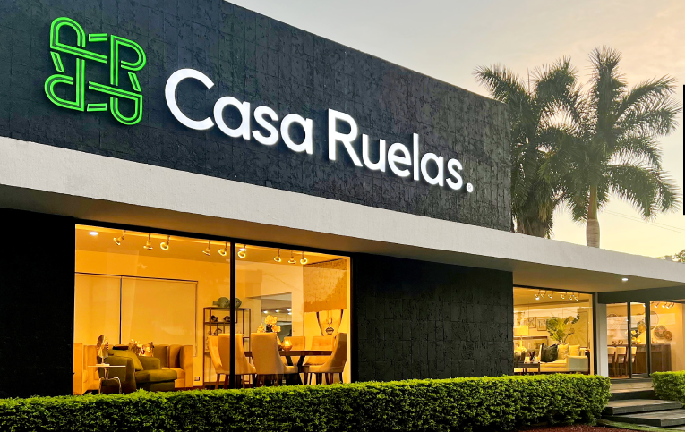 Con toda una vida de tradición en muebles y experiencias, Casa Ruelas llega a Culiacán