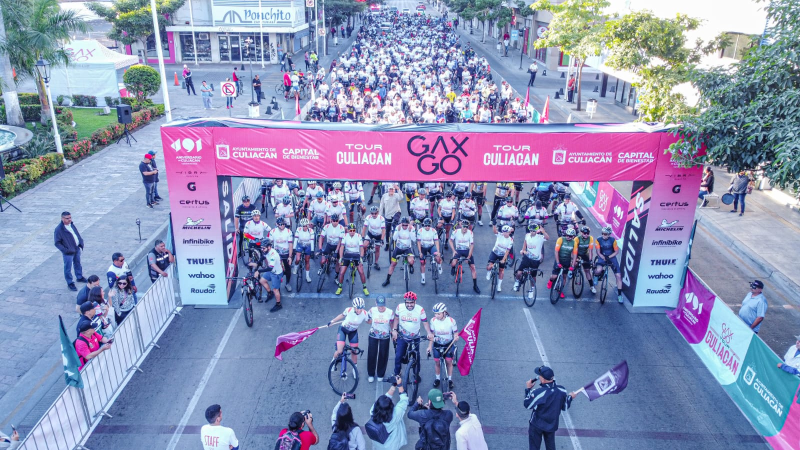 Espectacular primera edición del Gax Go Tour Culiacán