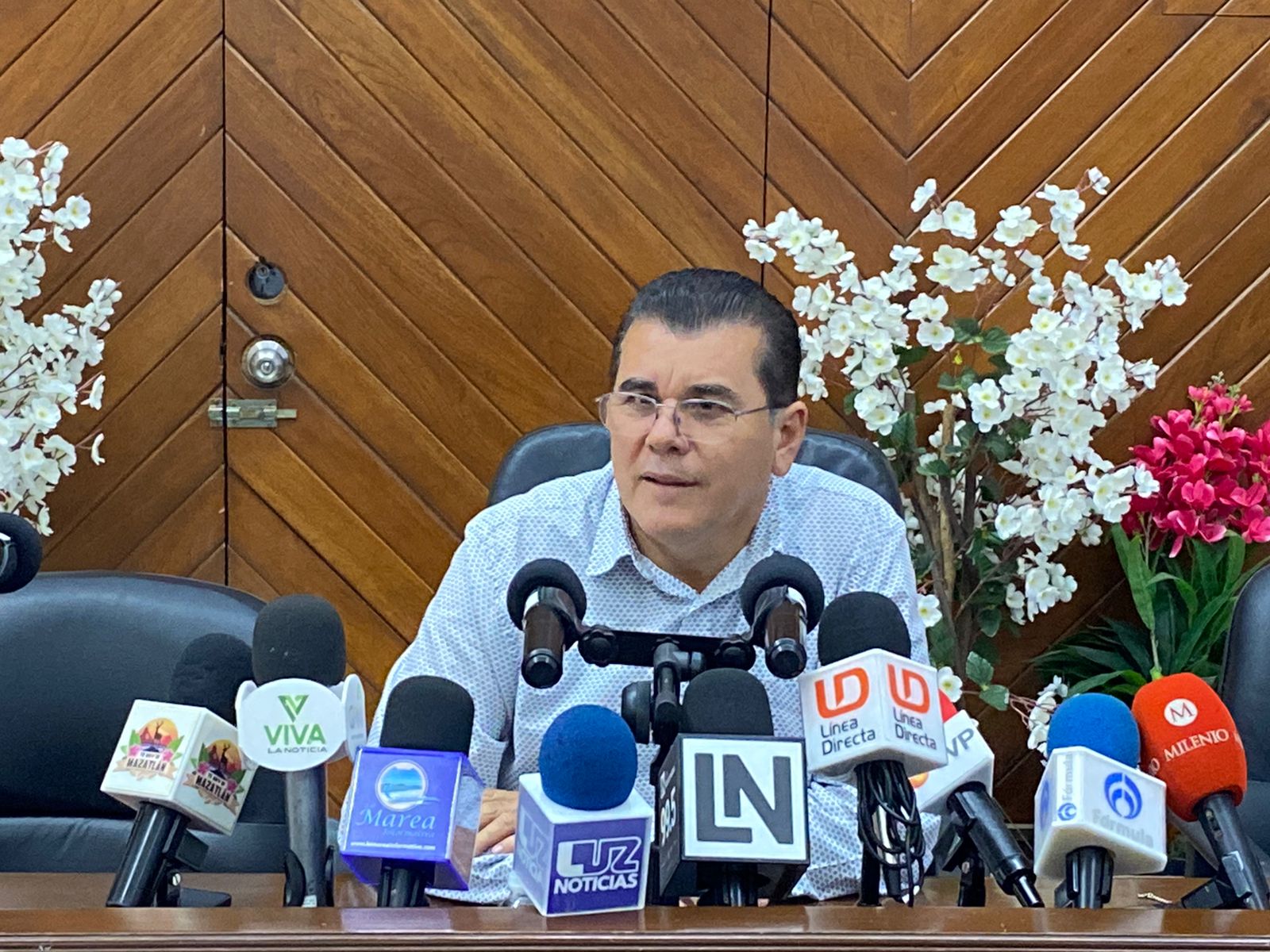 “Yo iré y los demás son libres de hacerlo mientras no descuiden sus labores”: González Zatarain