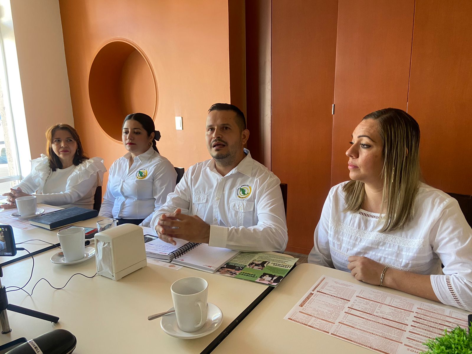 Llaman a maestros a unirse al SITEM; no pierden sus derechos como trabajadores, afirman