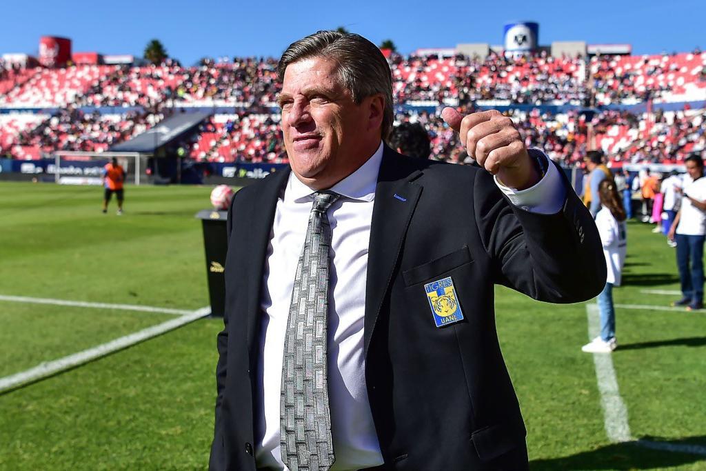 Miguel Herrera, fuera de Tigres
