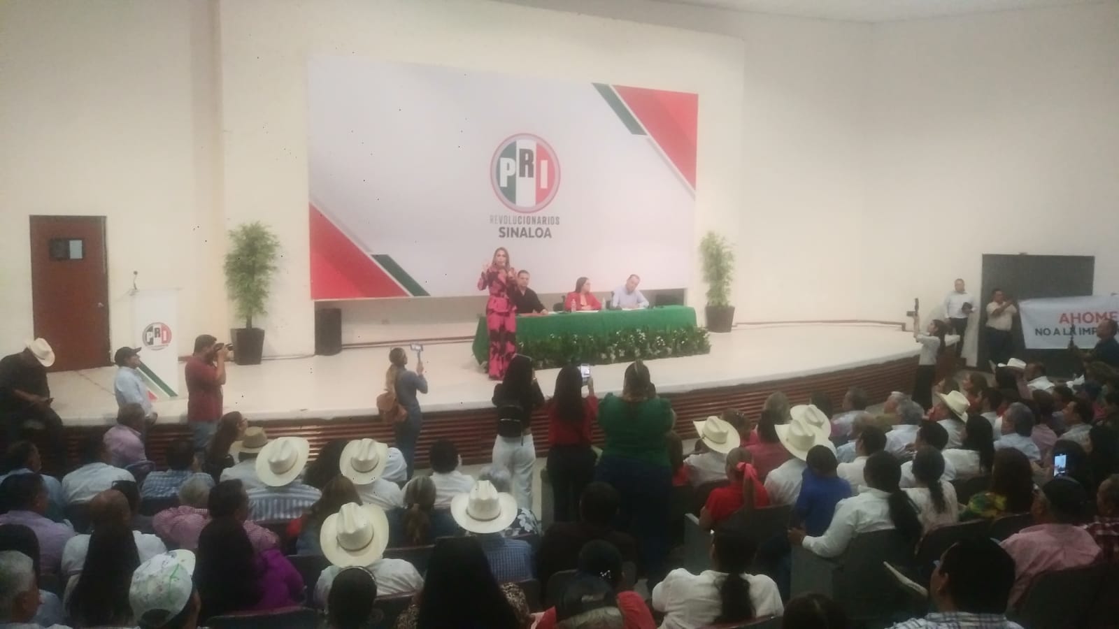 El PRI no es de Alito ni Mario Zamora: advierten aspirantes a la dirigencia estatal