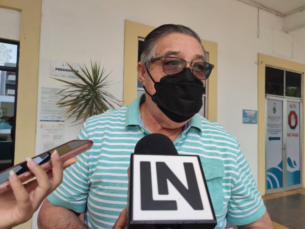 Sin freno los cambios en el Ayuntamiento de Mazatlán, sale Ricardo Michel Luna de Pesca en la SEDECTUR
